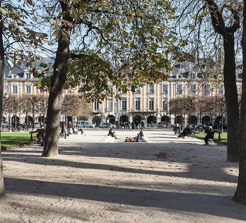 Français : Ancienne place Royale de Paris, rebaptisée place des Vosges en 1800.